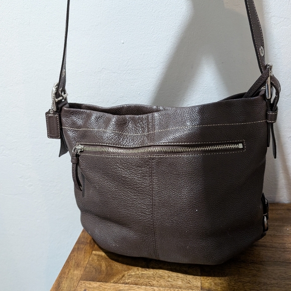 COACH F15064 Brown Duffle Bucket Pebbled Leather Shoulder Bag Purse - Picture 3 of 16